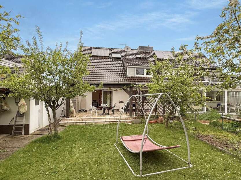 Haus zum Kaufen in Leverkusen 587.000 € 138 m²