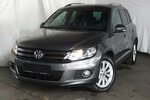 VW Tiguan WM26:LIFE NAVI AHK PARKPILOT SHZ BLUETOOTH 124.710 km 11.904 &euro; Köln 50858