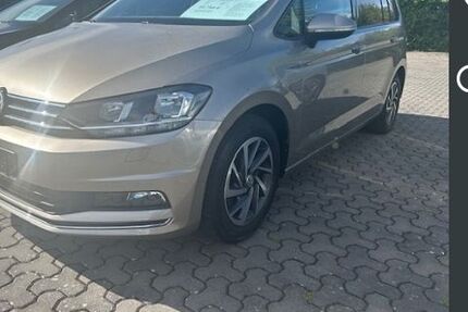 VW Touran 91.400 km 20.789 € Erftstadt 50374