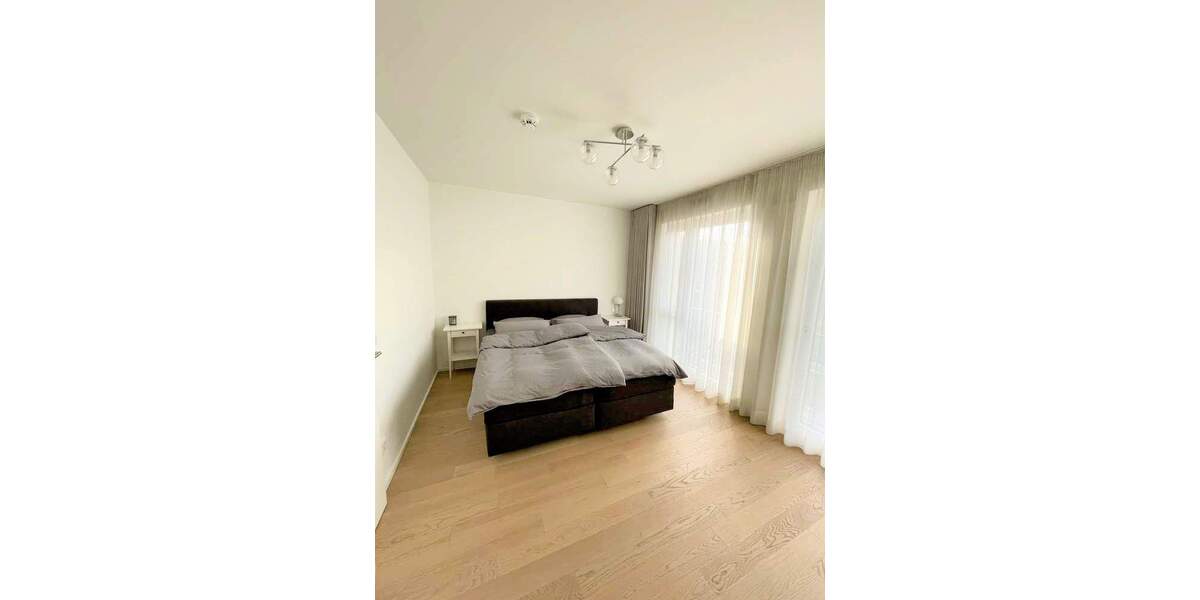 Mehrfamilienhaus, Wohnhaus Düsseldorf Heerdt - 5 Zimmer, 125 m&sup2;, 3.100&euro; | Angebot:25400416