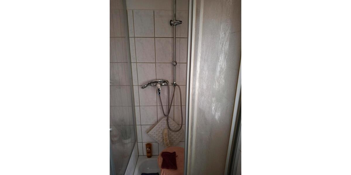 Etagenwohnung Hürth - 3 Zimmer, 85 m&sup2;, 1.020&euro; | Angebot:25616636