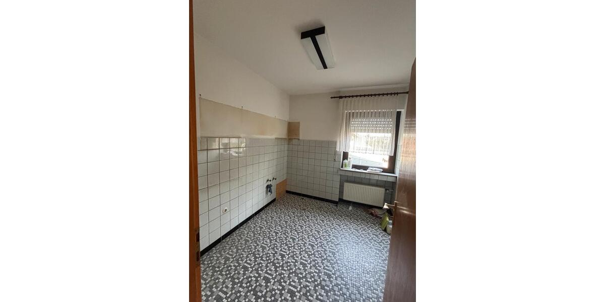 Doppelhaushälfte Bergheim - 7 Zimmer, 175 m&sup2;, 399.000&euro; | Angebot:24849589