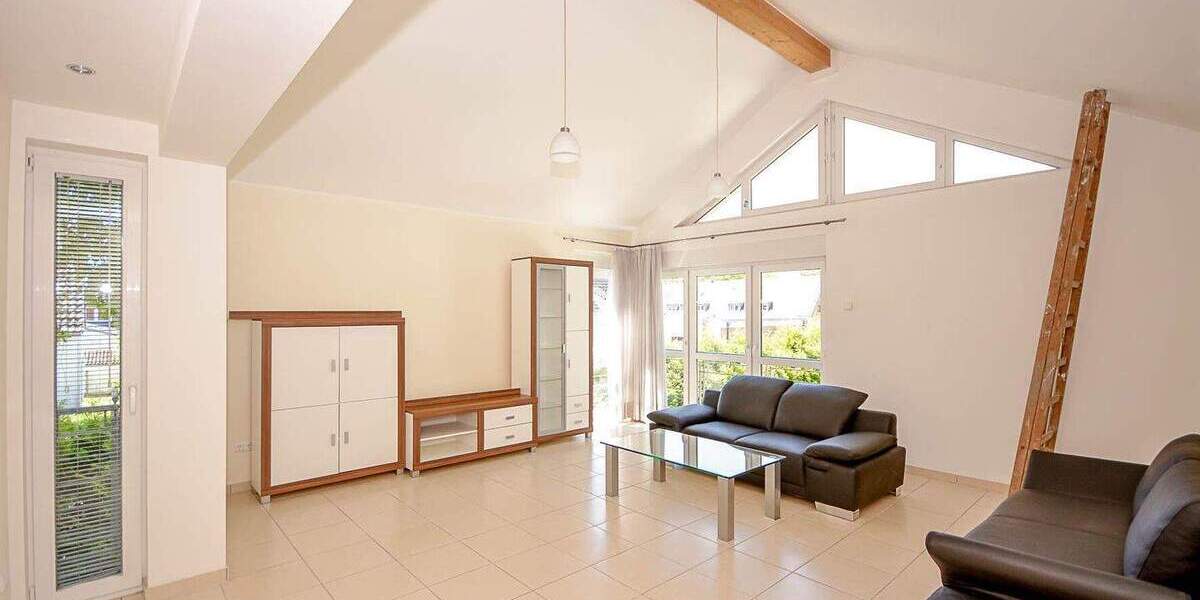 Sanierte Doppelhaushälfte mit Anbau in Vogelsang 3 zimmer