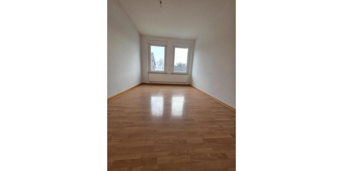 freundliche, helle 3-Zimmer Altbau Wohnung 1. OG in Haan 3 zimmer