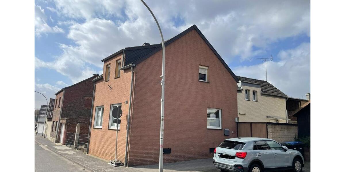 Mehrfamilienhaus, Wohnhaus Grevenbroich Neuenhausen - 3 Zimmer, 186 m&sup2;, 229.999&euro; | Angebot:24860244