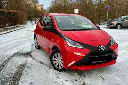 Toyota Aygo (X) 96.000 km 6.499 &euro; Bergheim 50129