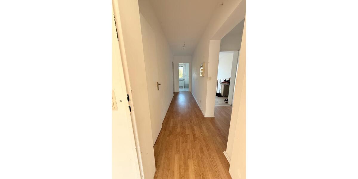 Dachgeschoßwohnung Neuss Erfttal - 1 Zimmer, 55 m&sup2;, 850&euro; | Angebot:25308372