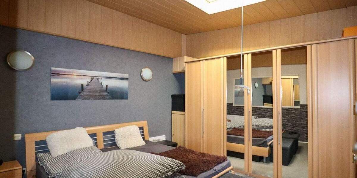 Reihenmittelhaus mit Wohlfühlgarten - familienfreundliches Wohnen mit Geschichte 5 zimmer