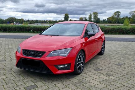 Seat Leon 97.900 km 10.600 € Niederkassel 53859