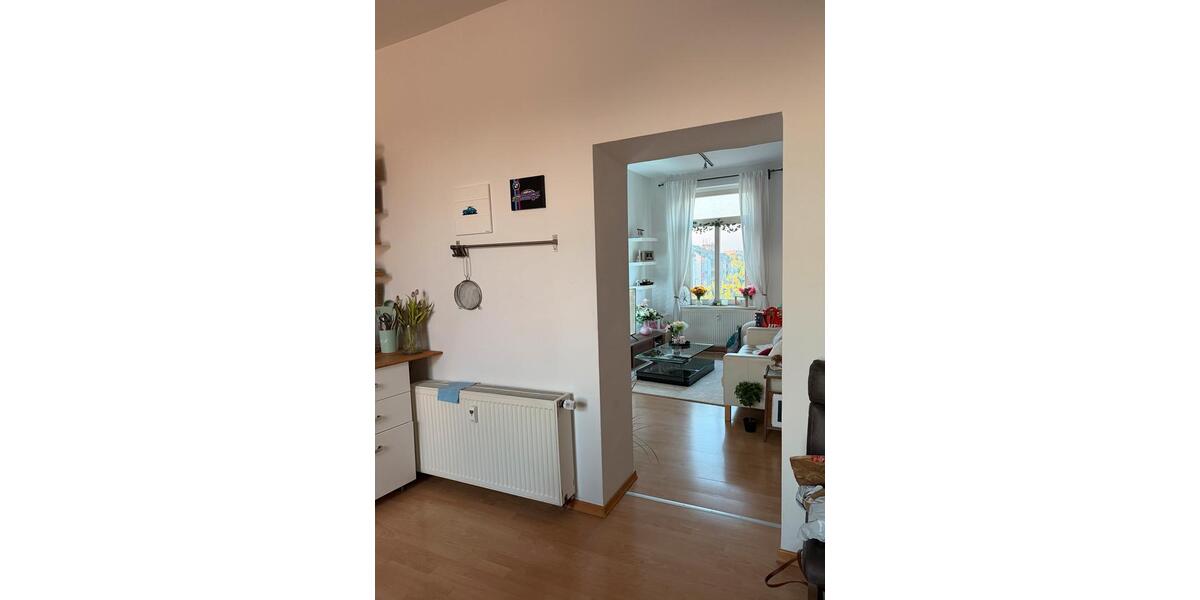 Etagenwohnung Neuss - 3 Zimmer, 53 m&sup2;, 1.000&euro; | Angebot:26238734