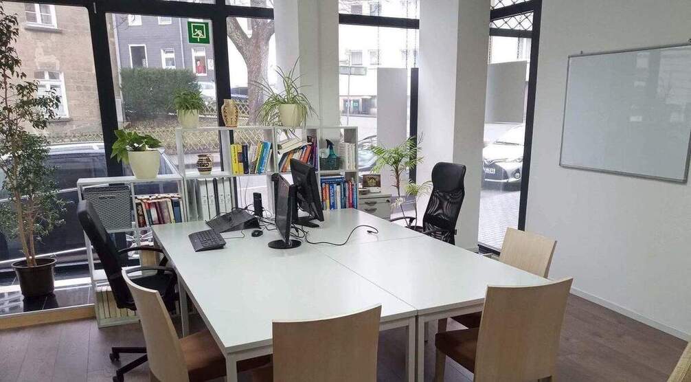 Gepflegte Arbeitsplätze und Büros in Jugendstil-Altbau mieten - All-in-Miete zimmer