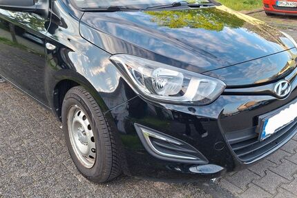 Hyundai i20 126.000 km 5.200 &euro; Wesseling 50389