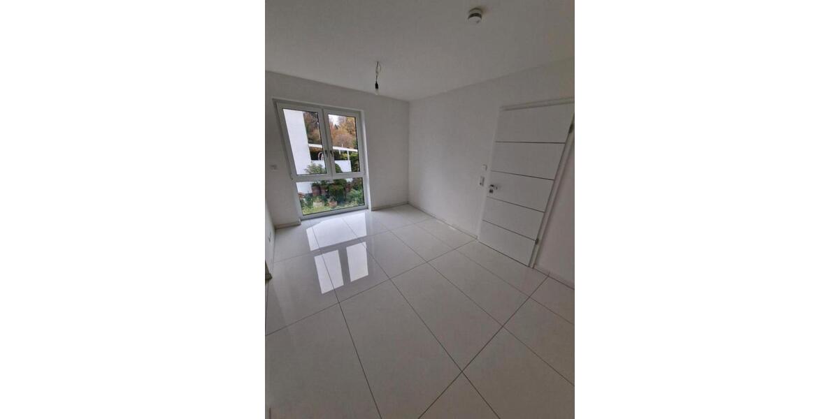 Doppelhaushälfte Bergisch Gladbach Gronau - 4 Zimmer, 135 m&sup2;, 2.200&euro; | Angebot:26248135