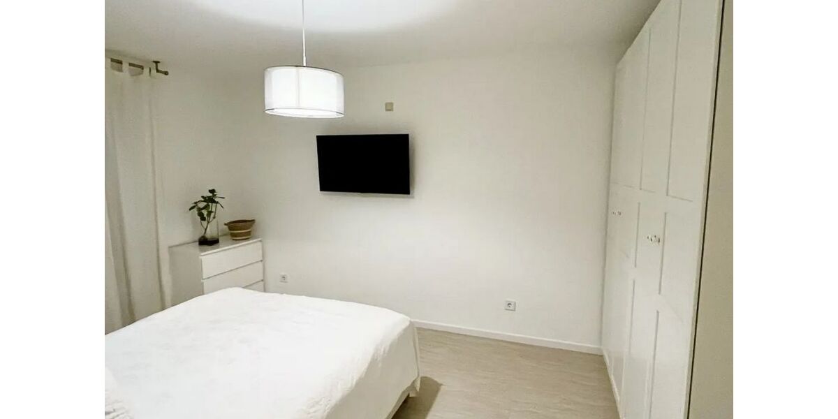 Helle 2-Zimmer-Wohnung (66 m²) in Köln-Bayenthal - 1. OG 2 zimmer