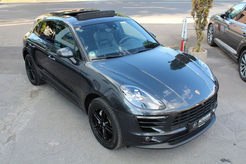 Porsche Macan 89.900 km 42.800 € Neuss 41468