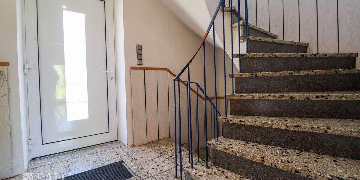 2 Familien- oder 2 Generationenhaus in GV-Südstadt! 8 zimmer