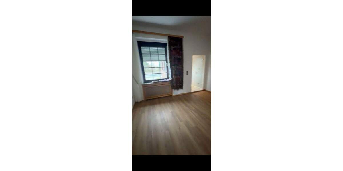 Etagenwohnung Neuss Innenstadt - 2 Zimmer, 56 m&sup2;, 650&euro; | Angebot:25391499