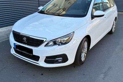 Peugeot 308 70.000 km 11.000 &euro; Köln 50733