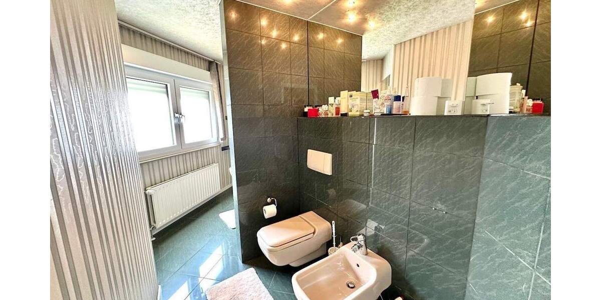 Doppelhaushälfte Grevenbroich Wevelinghoven - 3 Zimmer, 118 m&sup2;, 379.000&euro; | Angebot:24761003