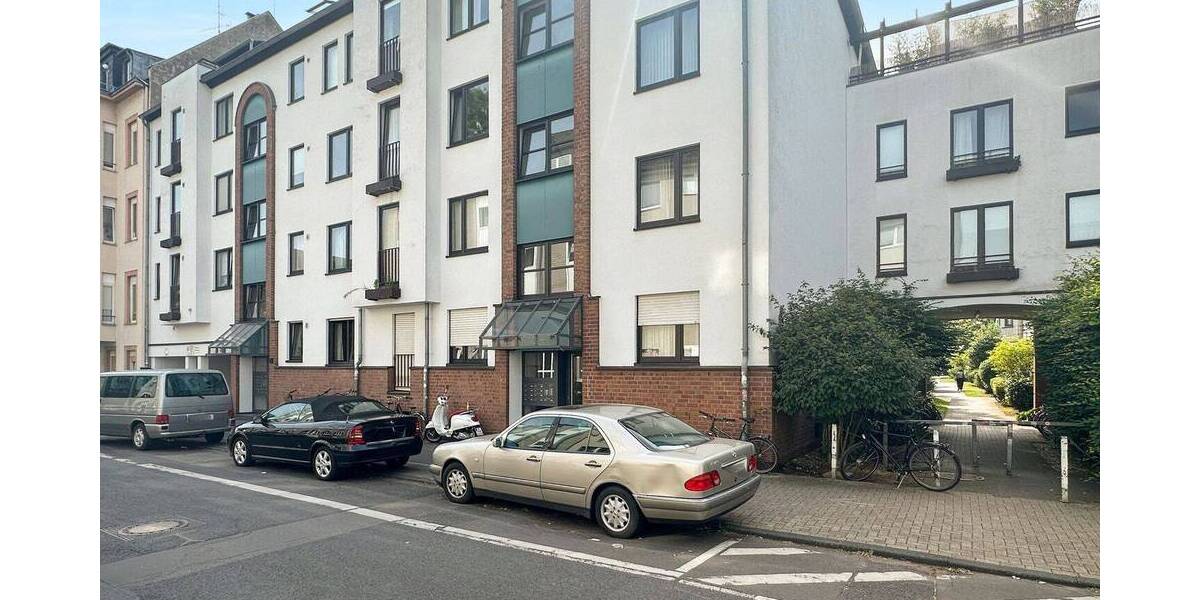 Investition mit Zukunft: Vermietete 2-Zimmer-Wohnung in Köln-Sülz 2 zimmer