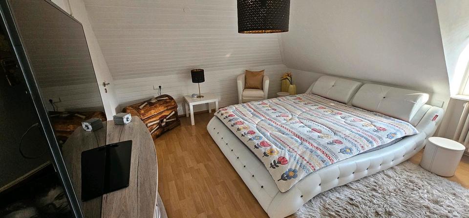 Dachgeschoßwohnung Remscheid Lüttringhausen - 3 Zimmer, 86 m&sup2;, 189.000&euro; | Angebot:24746271