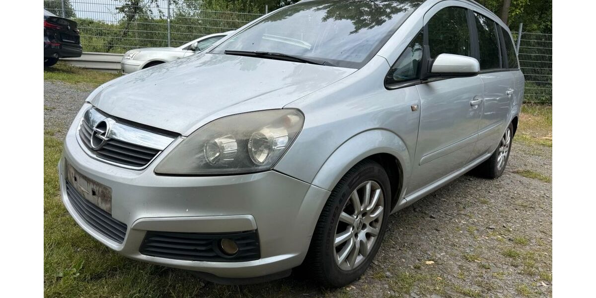 Opel Zafira 246.000 km 999 &euro; Köln 50739