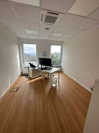 Büro in Bergisch Gladbach 400 € 30 m² zimmer