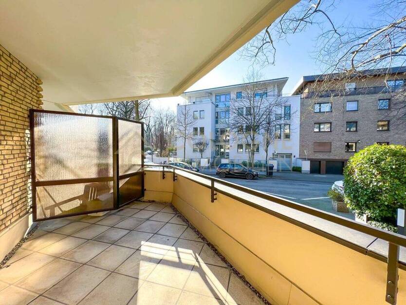 EXKLUSIVE 1,5-ZIMMER WOHNUNG IN KÖLN AM STADTWALD (BRAUNSFELD) MIT NEUWERTIGER KÜCHE 1 zimmer