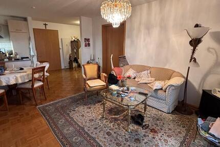 Seniorenwohnung mit Terrasse, Stellplatz, Aufzug und Küche 2 zimmer