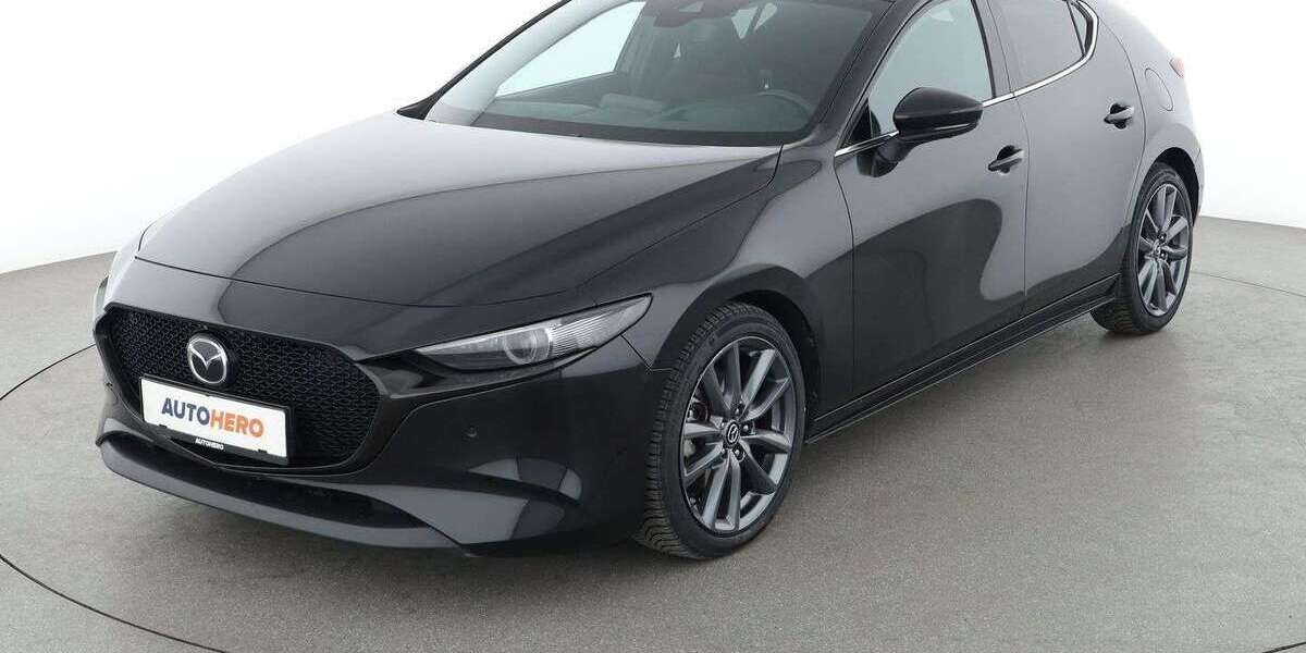 Mazda 3 119.303 km 16.780 &euro; Köln 50739