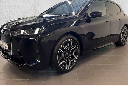 BMW iX 25.700 km 80.790 &euro; Solingen 42719