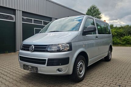 VW T5 Transporter 110.900 km 16.100 € Neuss OT Barbaraviertel 41460
