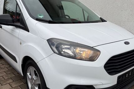 Ford Transit Courier 46.161 km 9.990 &euro; Bergisch Gladbach 51467