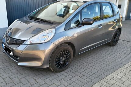 Honda Jazz 96.400 km 7.390 &euro; Remscheid 42855