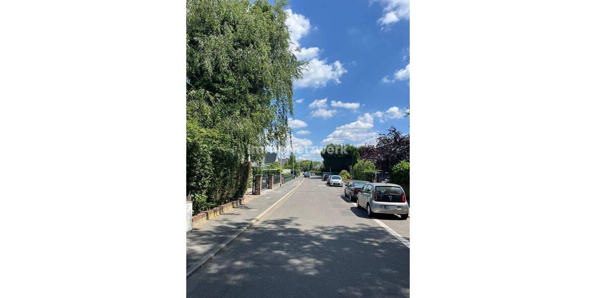 Attraktives Baugrundstück für eine Doppelhaushälfte in Köln-Weiden zimmer