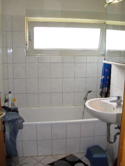 Erdgeschoßwohnung Bedburg - 3 Zimmer, 68 m&sup2;, 612&euro; | Angebot:25154502