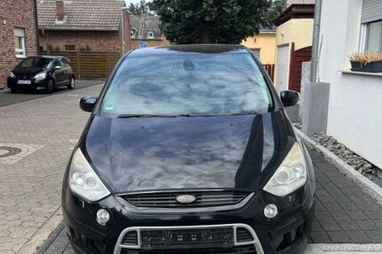 Ford S-Max 320.000 km 3.200 &euro; Erftstadt 50374
