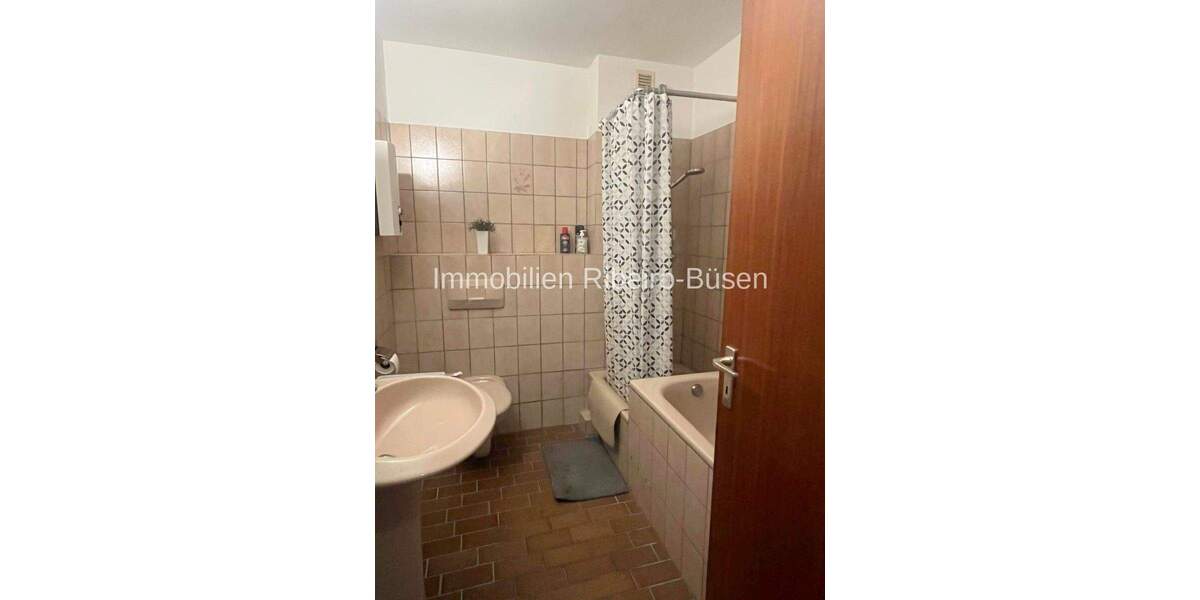 Charmante 2-Zimmer-Wohnung mit Balkon wartet auf Sie! 2 zimmer