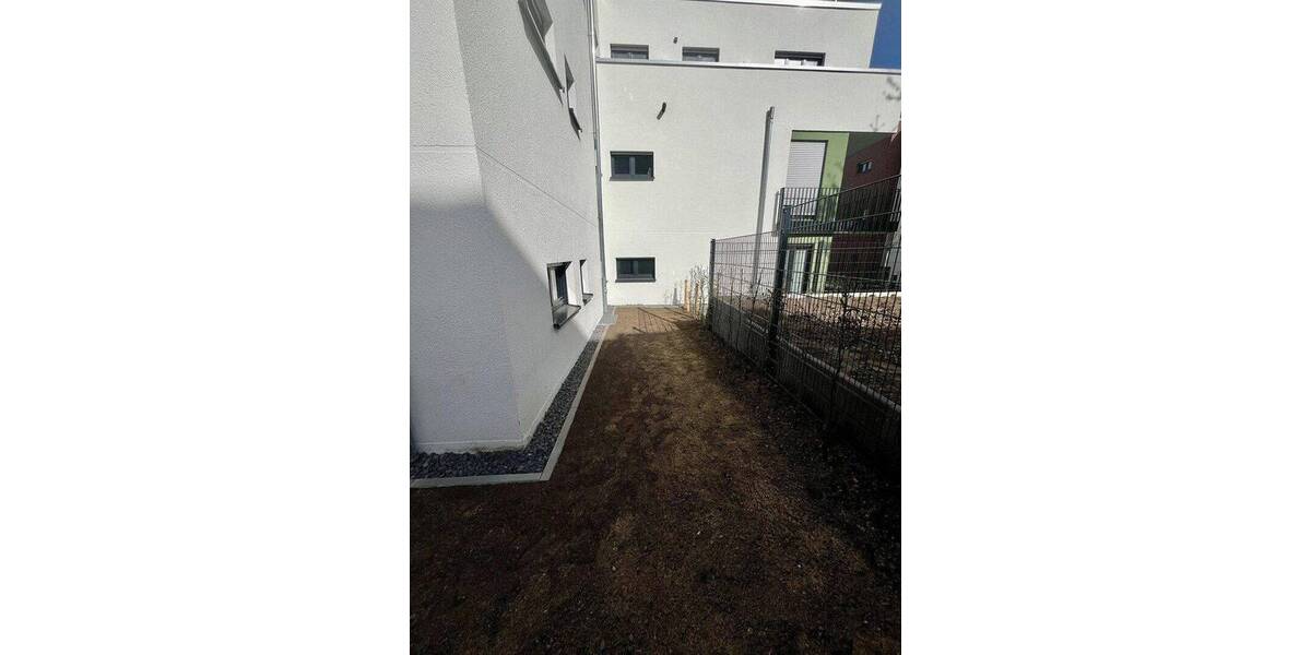 Etagenwohnung Frechen Bachem - 4 Zimmer, 116 m&sup2;, 2.050&euro; | Angebot:26841285