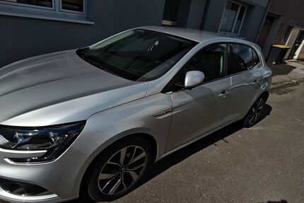 Renault Megane 114.500 km 9.190 &euro; Remscheid 42855