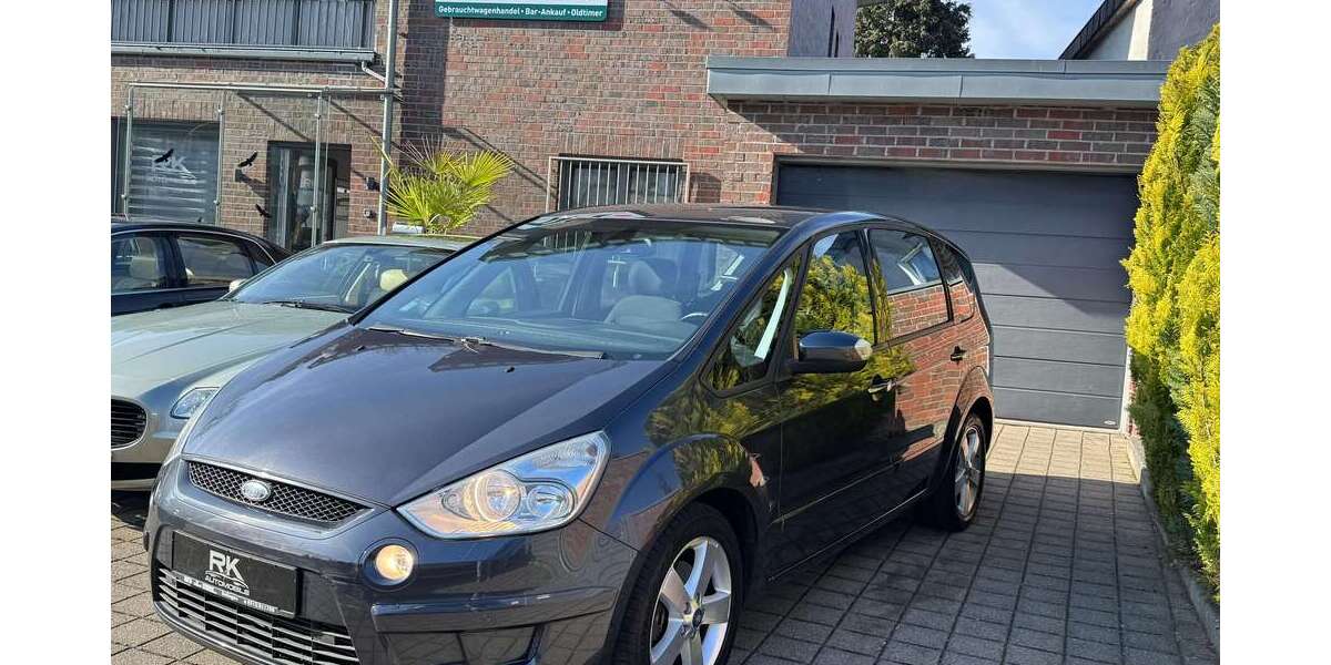 Ford S-Max 192.000 km 3.950 &euro; Solingen 42651