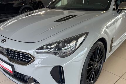 Kia Stinger 82.315 km 30.990 &euro; Brühl 50321