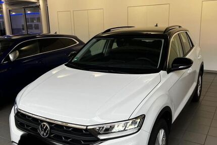 VW T-Roc 32.100 km 21.500 &euro; Düsseldorf 40547