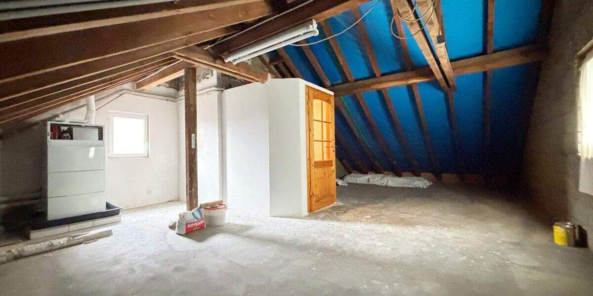 Einfamilienhaus mit großzügiger Ausbaumöglichkeit 6 zimmer