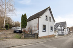 Mit 3D: Historisches Fachwerkhaus nahe der Horremer Innenstadt in ruhiger Lage mit Einliegerwohnung - Einfamilienhaus Kerpen Balkhausen | Angebot:24628619