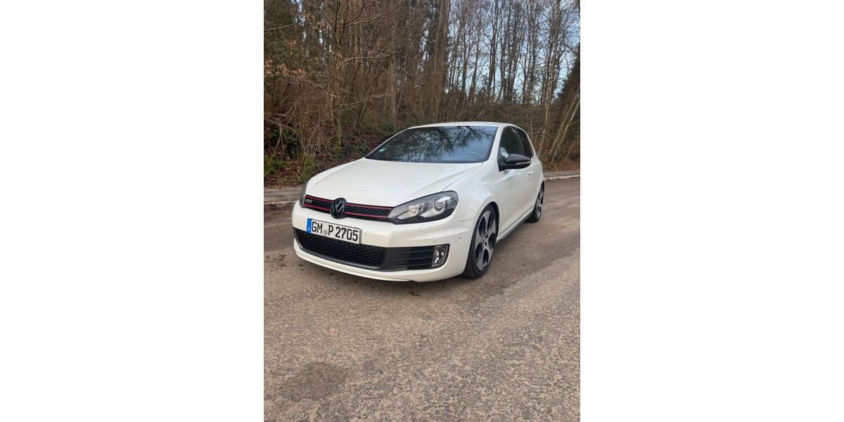 VW Golf 201.000 km 7.900 &euro; Lindlar 51789