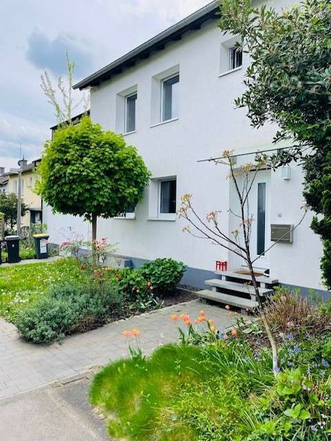 Haus zum Kaufen in Köln 995.000 € 150 m²