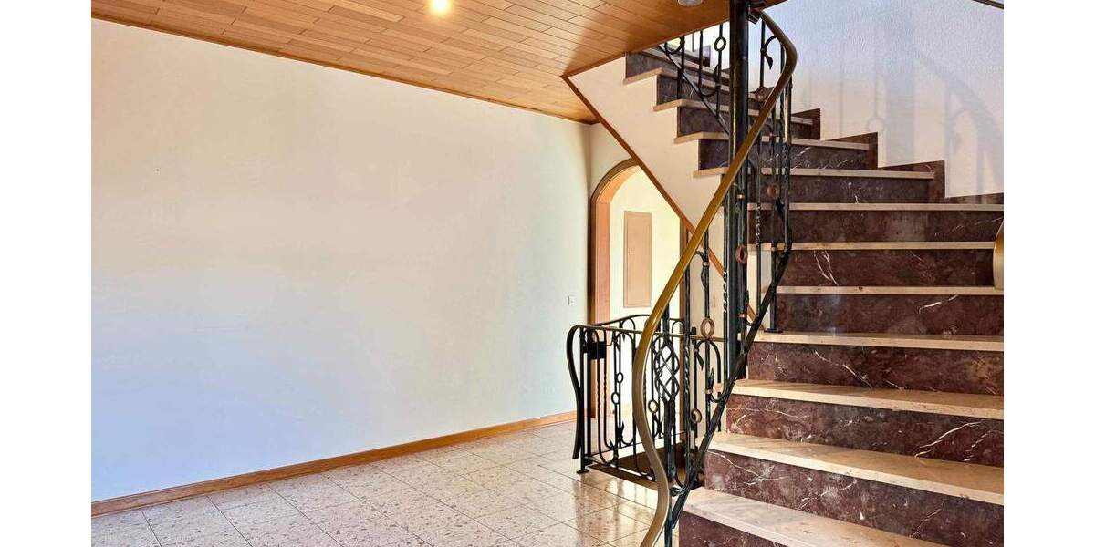 Doppelhaushälfte Neuss Reuschenberg - 5 Zimmer, 160 m&sup2;, 549.000&euro; | Angebot:25608012