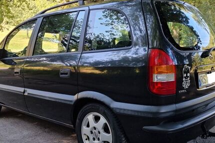 Opel Zafira 148.000 km 1.780 &euro; Remscheid 42899