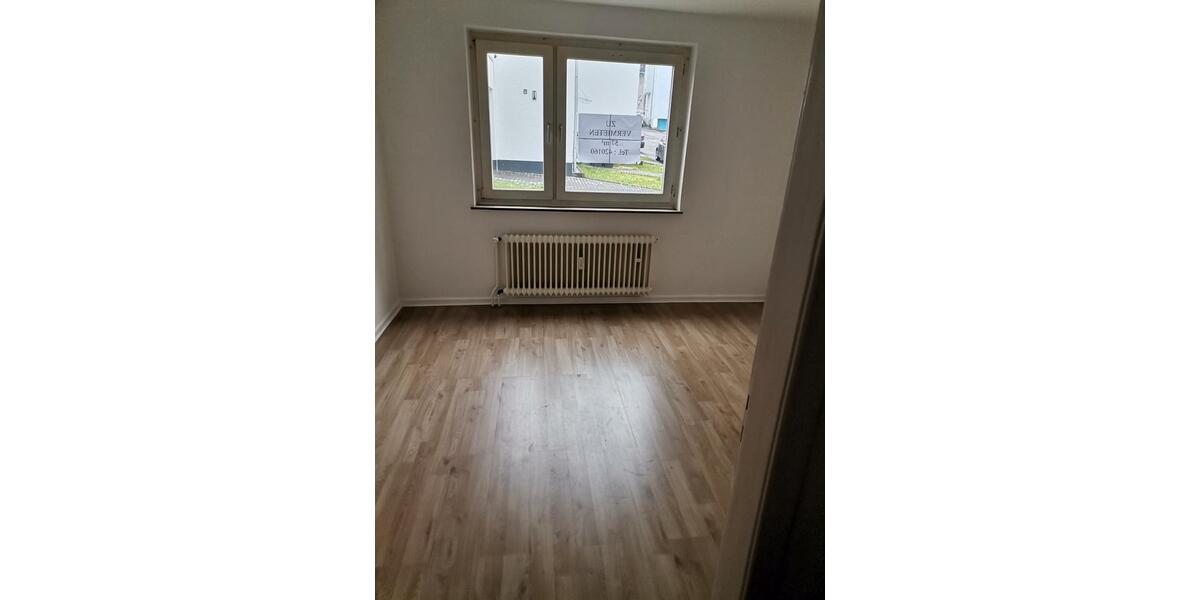 Erdgeschoßwohnung Remscheid Lüttringhausen - 2 Zimmer, 57 m&sup2;, 360&euro; | Angebot:26296355
